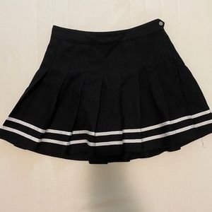 HM Black Pleated Skirt